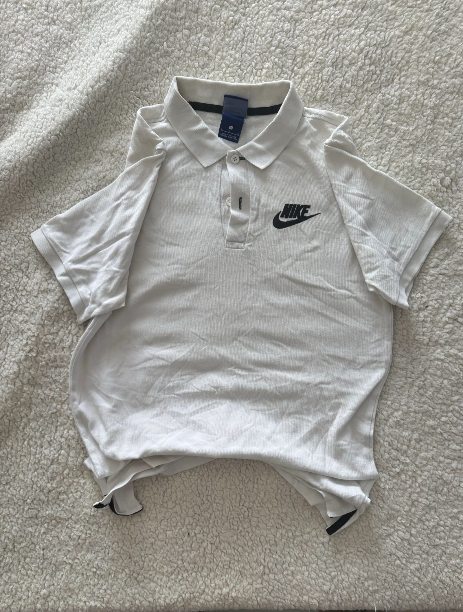 Nike White Embroidered Logo Polo Shirt Size S  Vintage Casual Streetwear